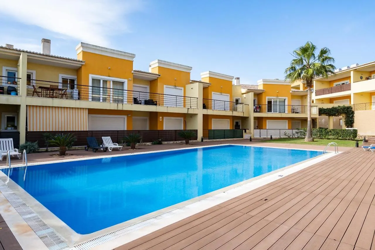 The Village - Outstanding Brand New 2 Bedrooms In Gale 알부페이라 아파트