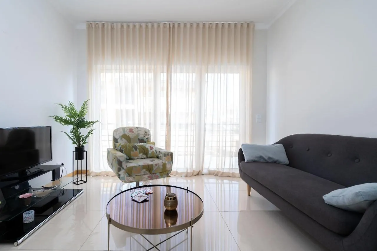 The Village - Outstanding Brand New 2 Bedrooms In Gale 알부페이라 포르투갈
